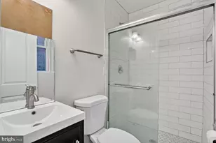 1821 T St NW, Washington, DC 20009 - Photo 33