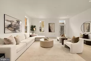 329 8th St NE, Washington, DC 20002 - Photo 17