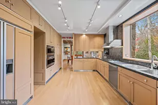 2323 Porter St NW, Washington, DC 20008 - Photo 11