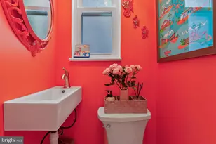 1215 33rd St NW, Washington, DC 20007 - Photo 13