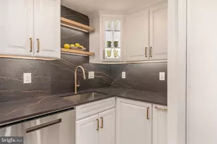 3070 Q St NW, Washington, DC 20007 - Photo 29