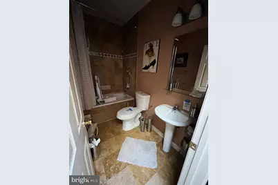 1109 Penn Street NE #4, Washington, DC 20002 - Photo 5