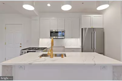 1351 Wisconsin Avenue NW #2B, Washington, DC 20007 - Photo 3