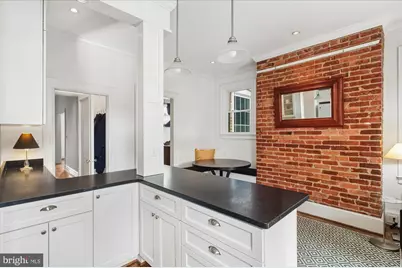 1820 Wyoming Avenue NW, Washington, DC 20009 - Photo 11