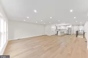 5404 4th St NW, Washington, DC 20011 - Photo 9