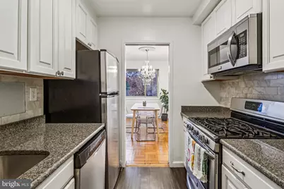 3900 Tunlaw Road NW #518, Washington, DC 20007 - Photo 9