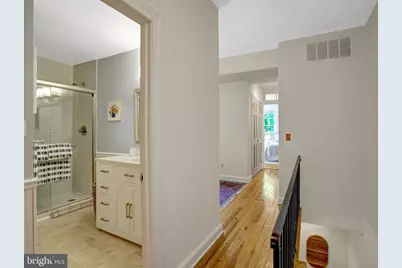 707 10th Street SE, Washington, DC 20003 - Photo 29