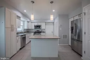 5517 Hunt Pl NE, Washington, DC 20019 - Photo 7