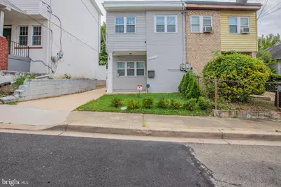 5517 Hunt Place NE, Washington, DC 20019 - Photo 1