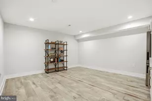 750 13th St SE, Washington, DC 20003 - Photo 39