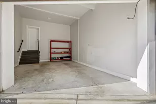 750 13th St SE, Washington, DC 20003 - Photo 43