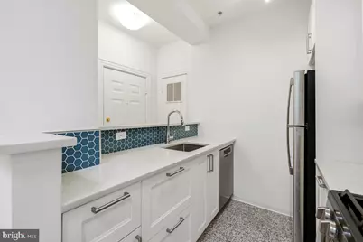 1807 California Street NW #305, Washington, DC 20009 - Photo 11