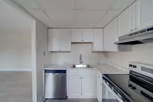 1115 12th St NW, Washington, DC 20005 - Photo 15