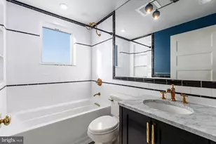 1301 H St NE, Washington, DC 20002 - Photo 21