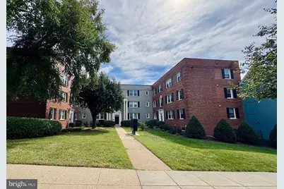 2008 38th Street SE #302, Washington, DC 20020 - Photo 21