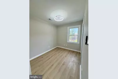 2008 38th Street SE #302, Washington, DC 20020 - Photo 19