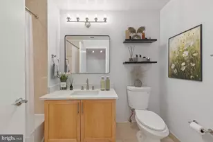 437 New York Ave NW, Washington, DC 20001 - Photo 9