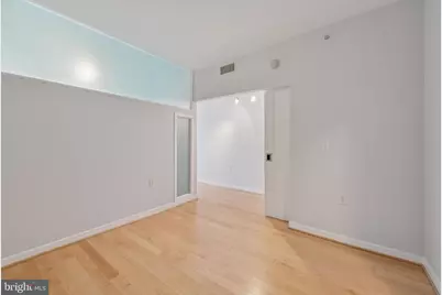 437 New York Avenue NW #422, Washington, DC 20001 - Photo 13