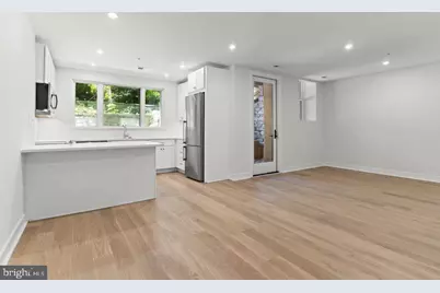 3016 Dumbarton NW #102, Washington, DC 20007 - Photo 13