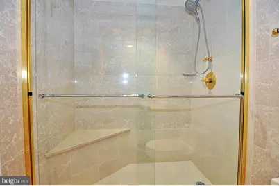 3030 K Street NW #204, Washington, DC 20007 - Photo 21