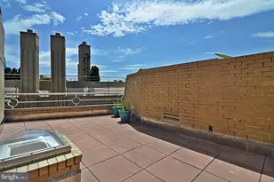 3030 K St NW, Washington, DC 20007 - Photo 11