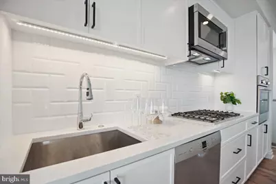 923 V Street NW #601, Washington, DC 20001 - Photo 33