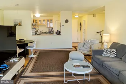 2555 Pennsylvania Avenue NW #408, Washington, DC 20037 - Photo 9