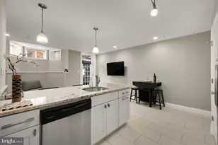 1135 6th St NW, Washington, DC 20001 - Photo 15