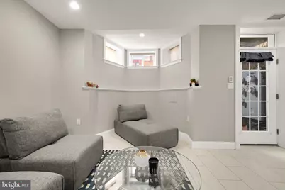 1135 6th Street NW #1, Washington, DC 20001 - Photo 7