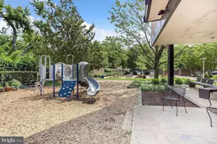 341 O St SW, Washington, DC 20024 - Photo 47