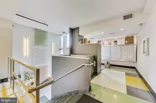 929 Florida Ave NW, Washington, DC 20001 - Photo 29