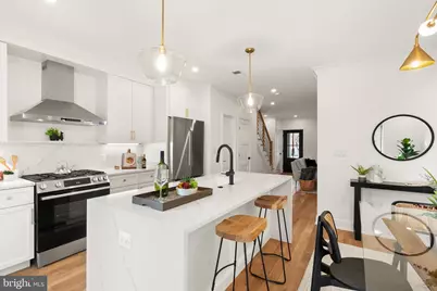 321 16th Street NE, Washington, DC 20002 - Photo 11