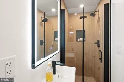 321 16th Street NE, Washington, DC 20002 - Photo 35