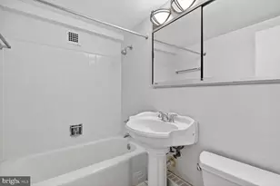 5410 Connecticut Ave NW, Washington, DC 20015 - Photo 13