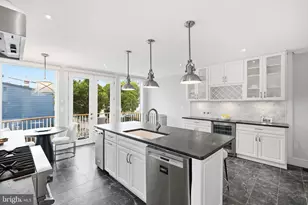 2708 P St NW, Washington, DC 20007 - Photo 9