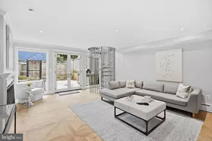 2708 P St NW, Washington, DC 20007 - Photo 25