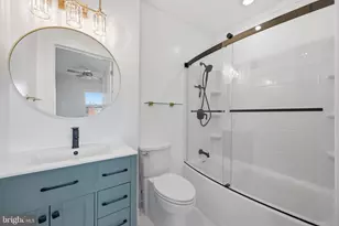 401 15th St SE, Washington, DC 20003 - Photo 15