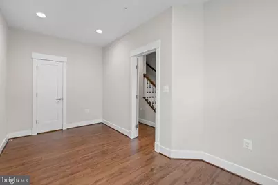 725 Parkside Place NE, Washington, DC 20019 - Photo 9