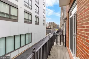 725 Parkside Pl NE, Washington, DC 20019 - Photo 19