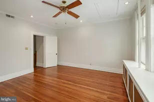 135 North Carolina Ave SE, Washington, DC 20003 - Photo 29