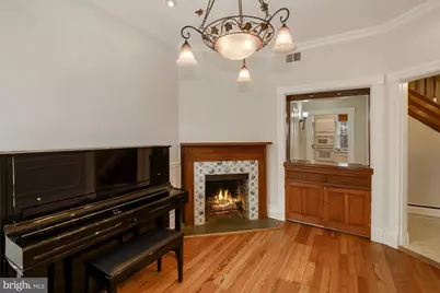 135 North Carolina Avenue SE, Washington, DC 20003 - Photo 7