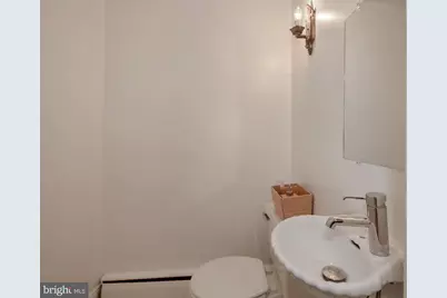 135 North Carolina Avenue SE, Washington, DC 20003 - Photo 11