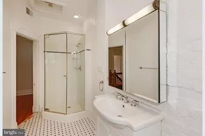 135 North Carolina Avenue SE, Washington, DC 20003 - Photo 31