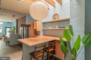 711 G St SE, Washington, DC 20003 - Photo 19