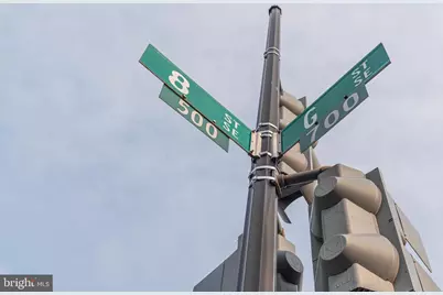 711 G Street SE, Washington, DC 20003 - Photo 47