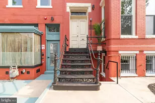711 G St SE, Washington, DC 20003 - Photo 1