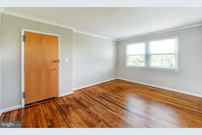 1627 Massachusetts Avenue SE #201, Washington, DC 20003 - Photo 3