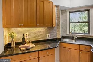 2500 Q St NW, Washington, DC 20007 - Photo 7