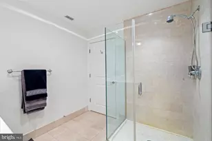 2425 L Street NW, Washington, DC 20037 - Photo 19