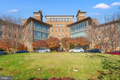 2425 L Street NW #324, Washington, DC 20037 - Photo 1